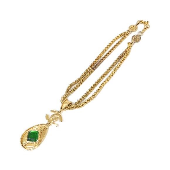 CHANEL Green Necklace - Picture 2 of 7